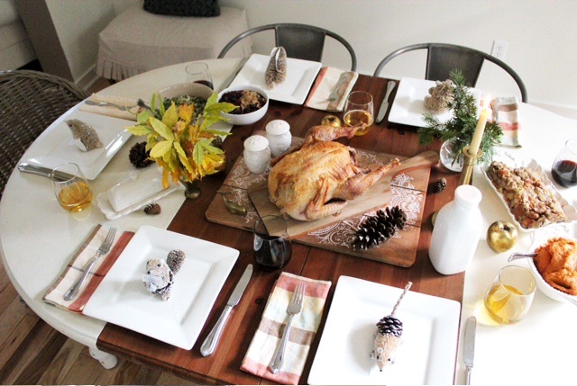 Holiday Turkey Feast from Harry & David puts the gourmet in our favorite prepared meal: Thanksgiving dinner.