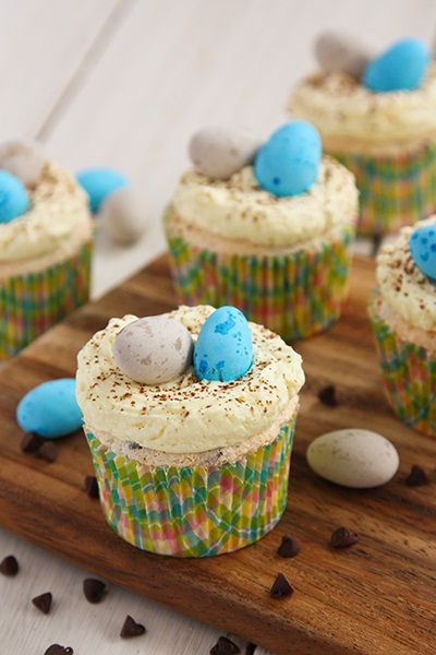 An Easter Dessert for all to enjoy, these angel food cupcakes are an absolute dream.