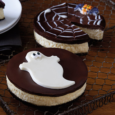 Top Halloween party gift ideas – Halloween Ghost and Spiderweb Cheesecakes