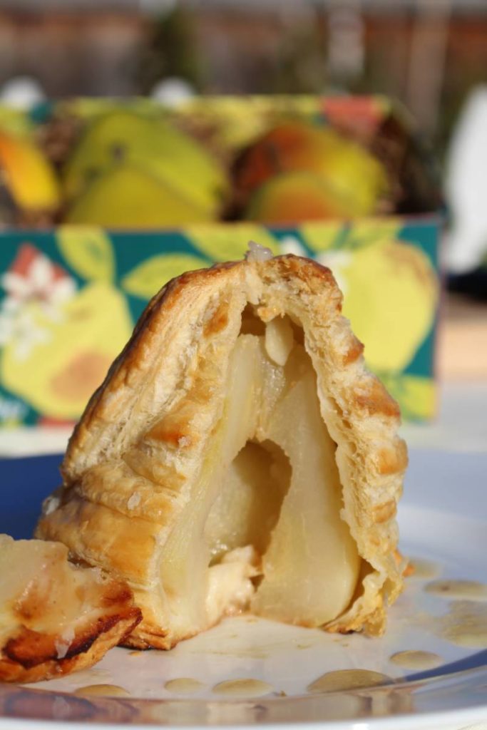 Baked Pear with Puff Pastry