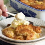 How to Make a Classic Peach Cobbler