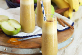 Apple Smoothie With Banana and Turmeric Recipe