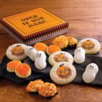 Throw A Memorable Halloween Party With These Spooky Desserts