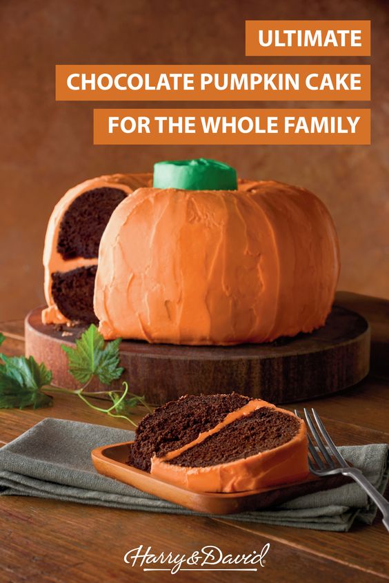 Halloween Party Ultimate Pumpkin Cake