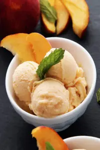 Peach Desserts - Frozen Yogurt Recipe