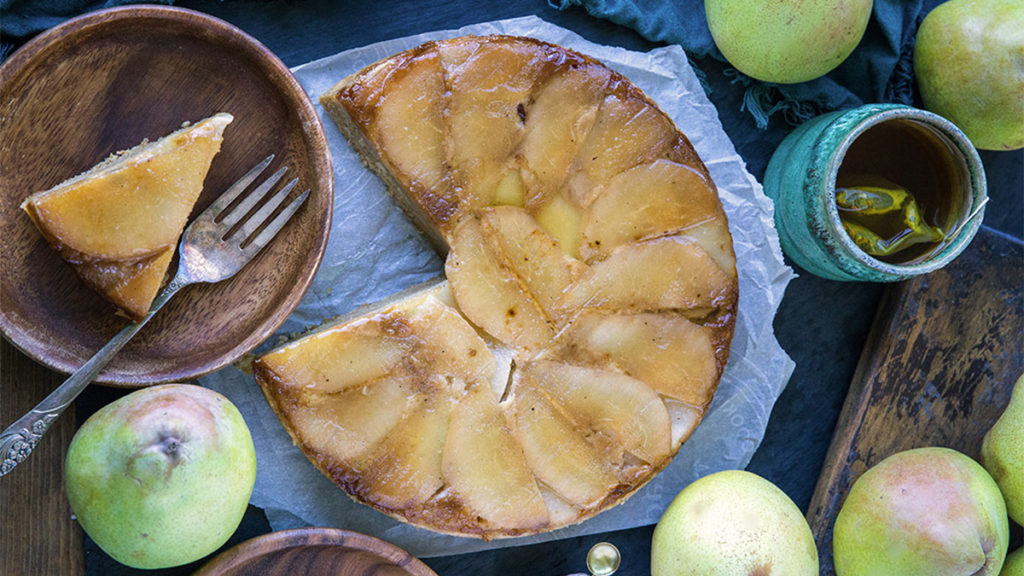 Vegan Dessert Recipe – Meet The Paleo Pear Cake