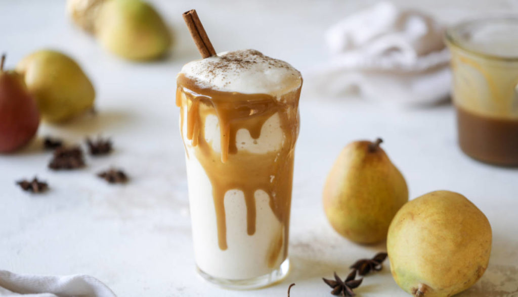 Pear Chai Smoothie Thumbnail 1080x640