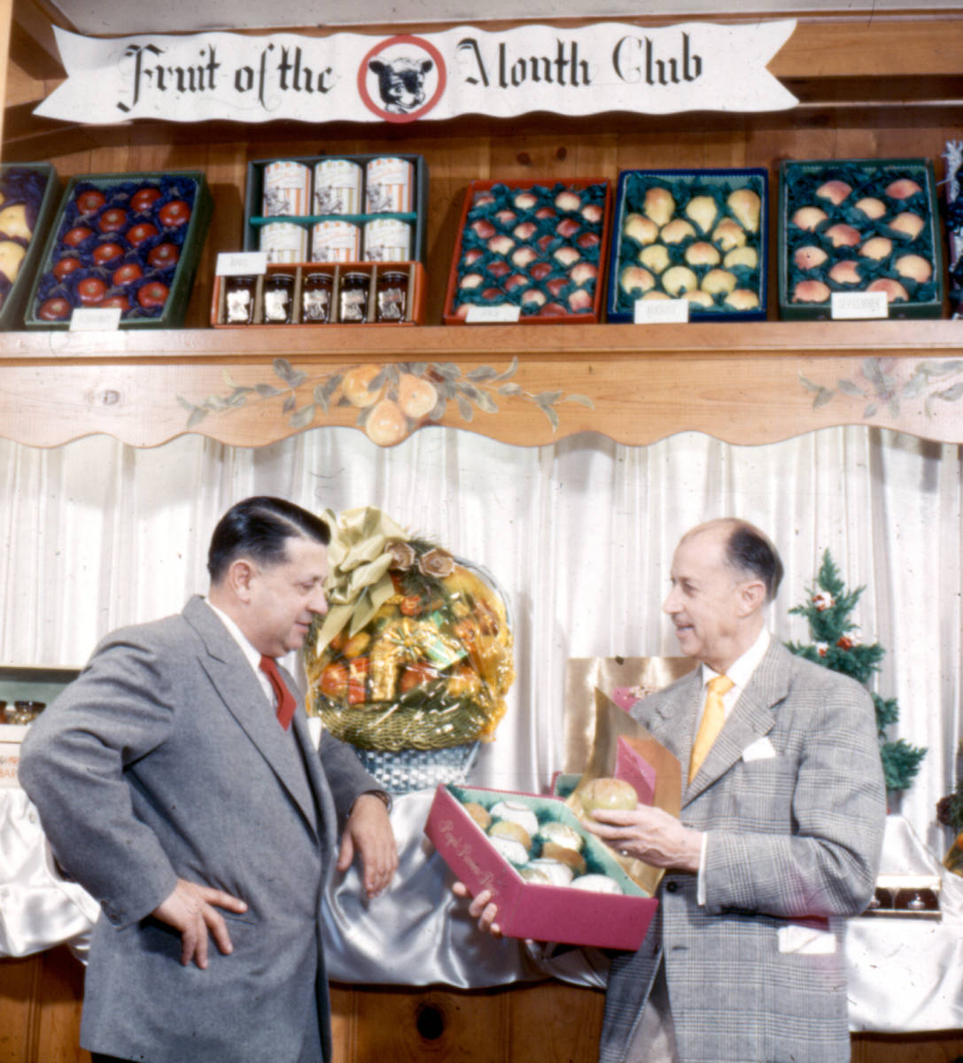 Harry and David Fruit of the Month Club