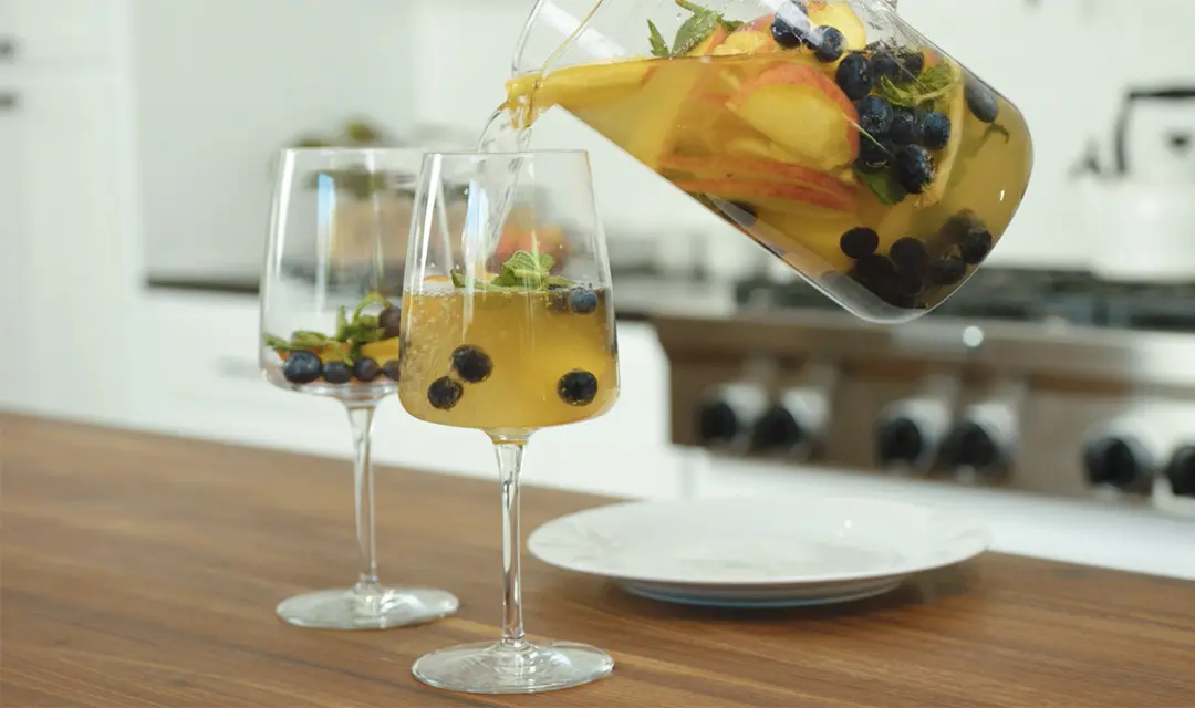 Peach Sangria Recipe