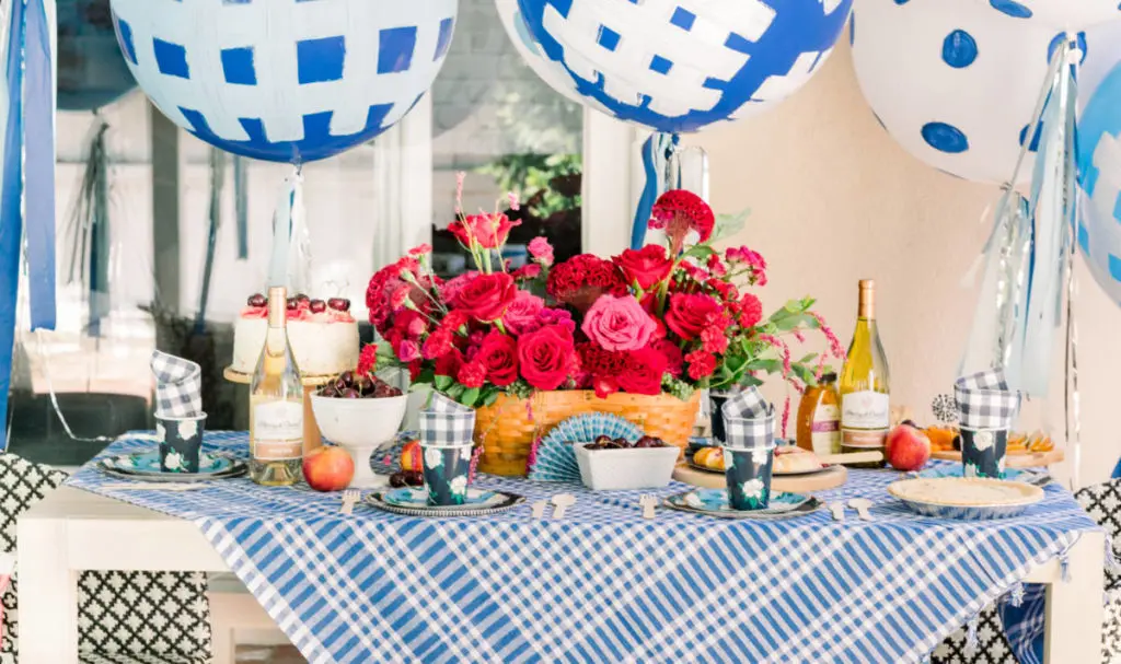 summer tablescape