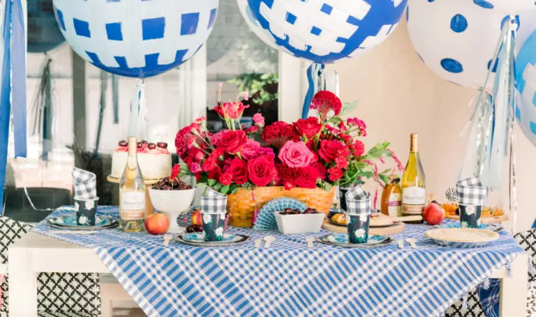 summer tablescape