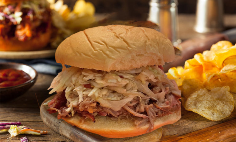 pulled pork sandwich