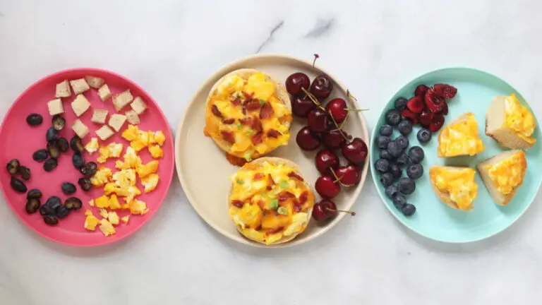 english muffin breakfast pizzas