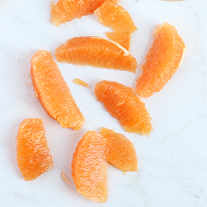 How to cut an orange into segmented slices
