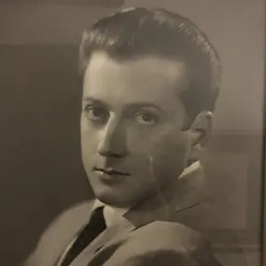 Photo of Hal Teich from the 1950s.