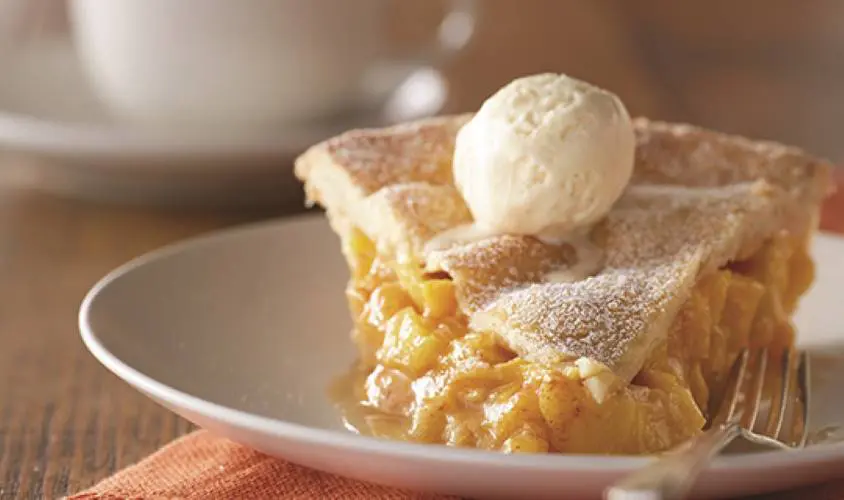 Classic Peach Pie