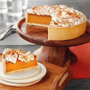 Pumpkin recipes with a deep dish pumpkin pie on a tray.