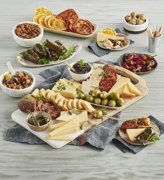 Tapas board and spread for the best gift.