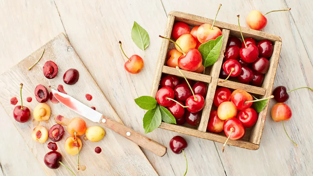 Types of cherries in a box.